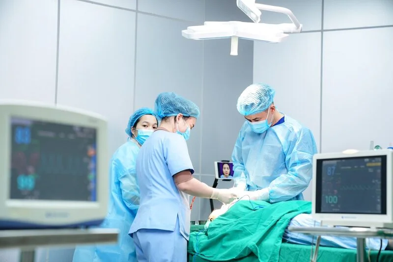 Dịch vụ phẫu thuật thẩm mỹ